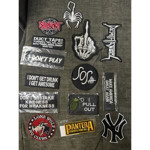 Bad boy 😜 assortment of patches. 4 are sew on & 8 iron on. 4 vests & jeans